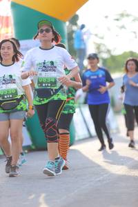 BIB: 
                            <button type="button" onclick="openModal(3653221)" class="btn btn-primary btn-sm float-right btn-popup" data-toggle="modal" data-target=".modal-high-quality">
                        <i class="fas fa-shopping-cart"></i> Add to Cart
                    </button>
                                            <button type="button" onclick="isThisMe(3653221, true)" class="btn btn-success btn-sm float-right btn-popup btn-isme hidden" data-toggle="tooltip" data-placement="bottom" title="นี่คือรูปของคุณใช่ไหม คลิกที่นี่เพื่อเอาเข้าอัลบั้ม">
                        <i class="fas fa-plus"></i> Add to album
                    </button>
                    <button type="button" onclick="isThisMe(3653221, false)" class="btn btn-warning btn-sm float-right btn-popup btn-isnotme hidden">
                        <i class="fas fa-ban"></i> Remove from album
                    </button>